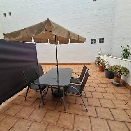 190a Dos Dormitorios Y Terraza Хіхон