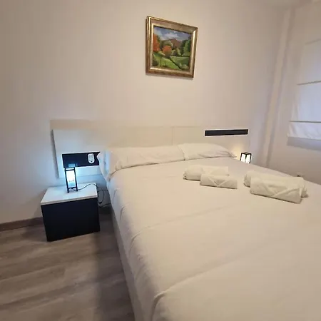 190a Dos Dormitorios Y Terraza Апартаменти Хіхон