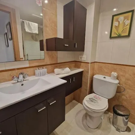 190a Dos Dormitorios Y Terraza Апартаменти Хіхон