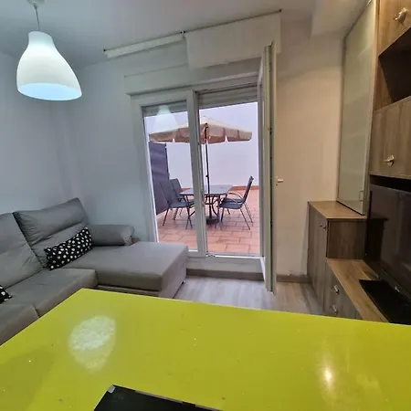 Апартаменти 190a Dos Dormitorios Y Terraza Хіхон